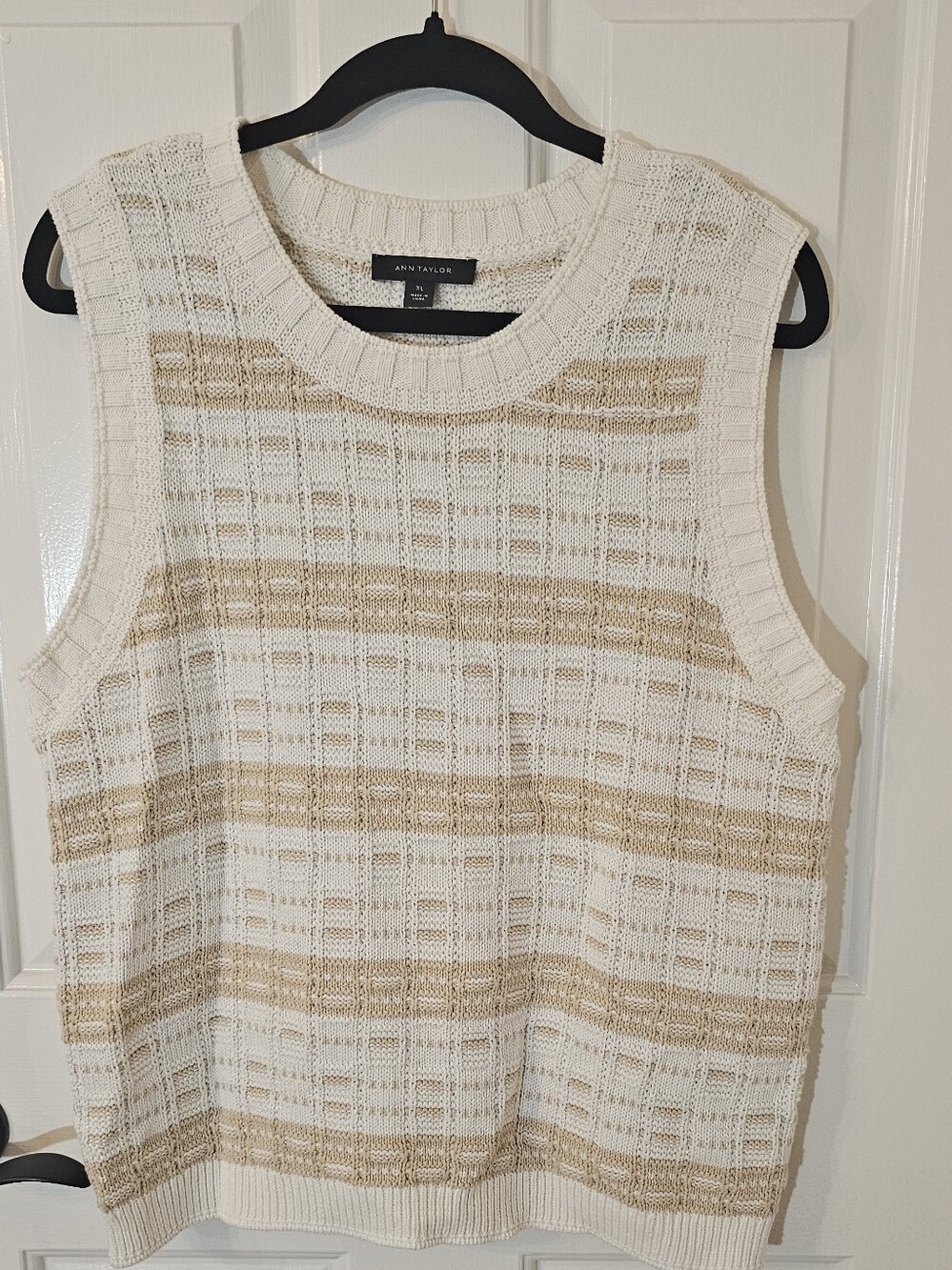 Ann Taylor XL Ivory Tan Stripe Plaid Fall Knit Sweater Vest